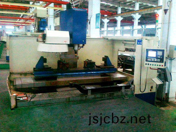 前軸(zhou)十(shi)孔加(jia)工(gong)專(zhuan)用立(li)式加工